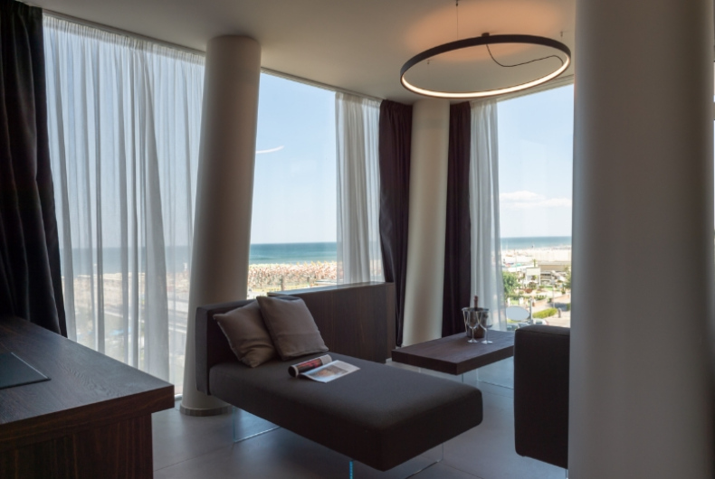 Slider Image 10